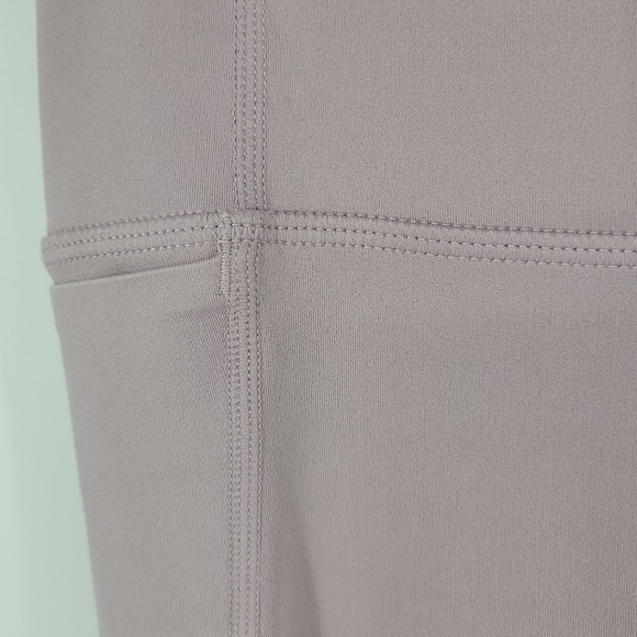 Athleta Womens Leggings With Rear Zip Pocket Split Reflective Ankles Size S - Picture 10 of 16